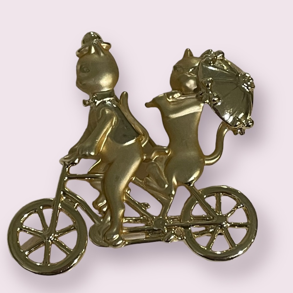 Vintage CAJC Gold Brooch